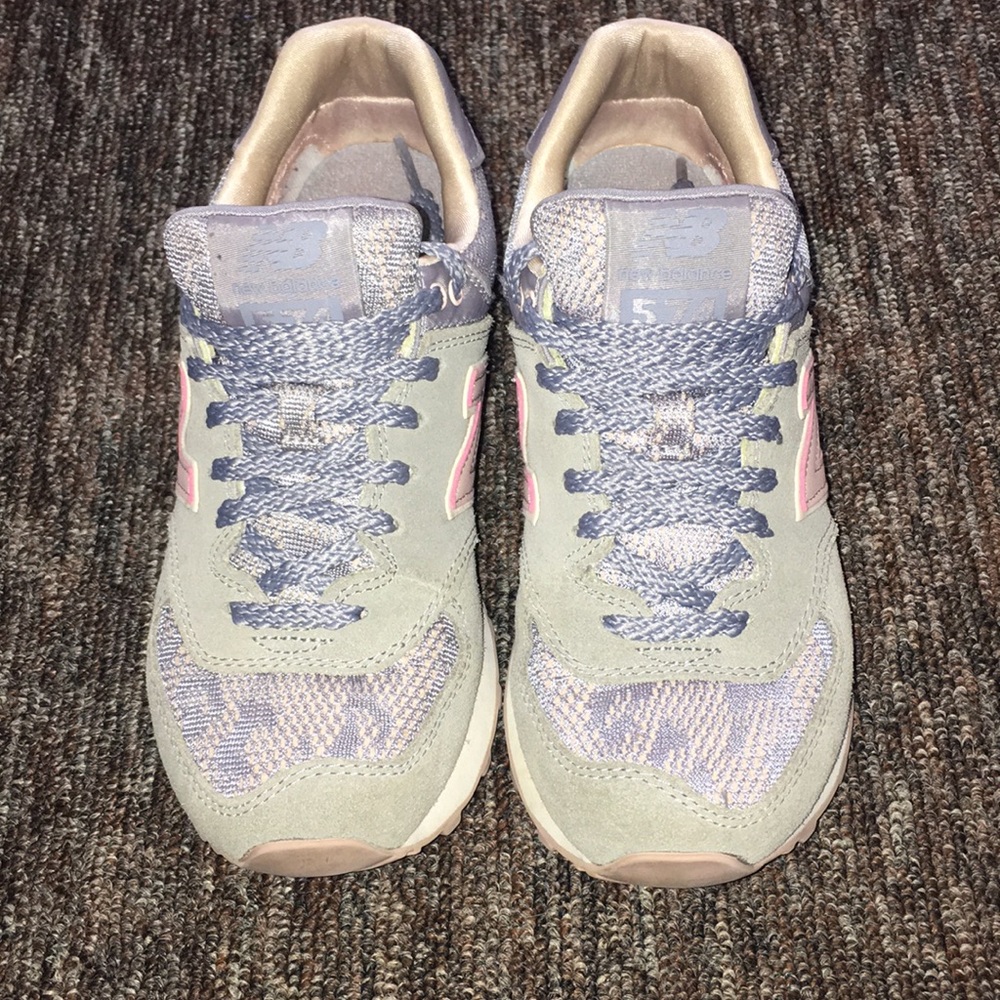 New balance casual sneakers